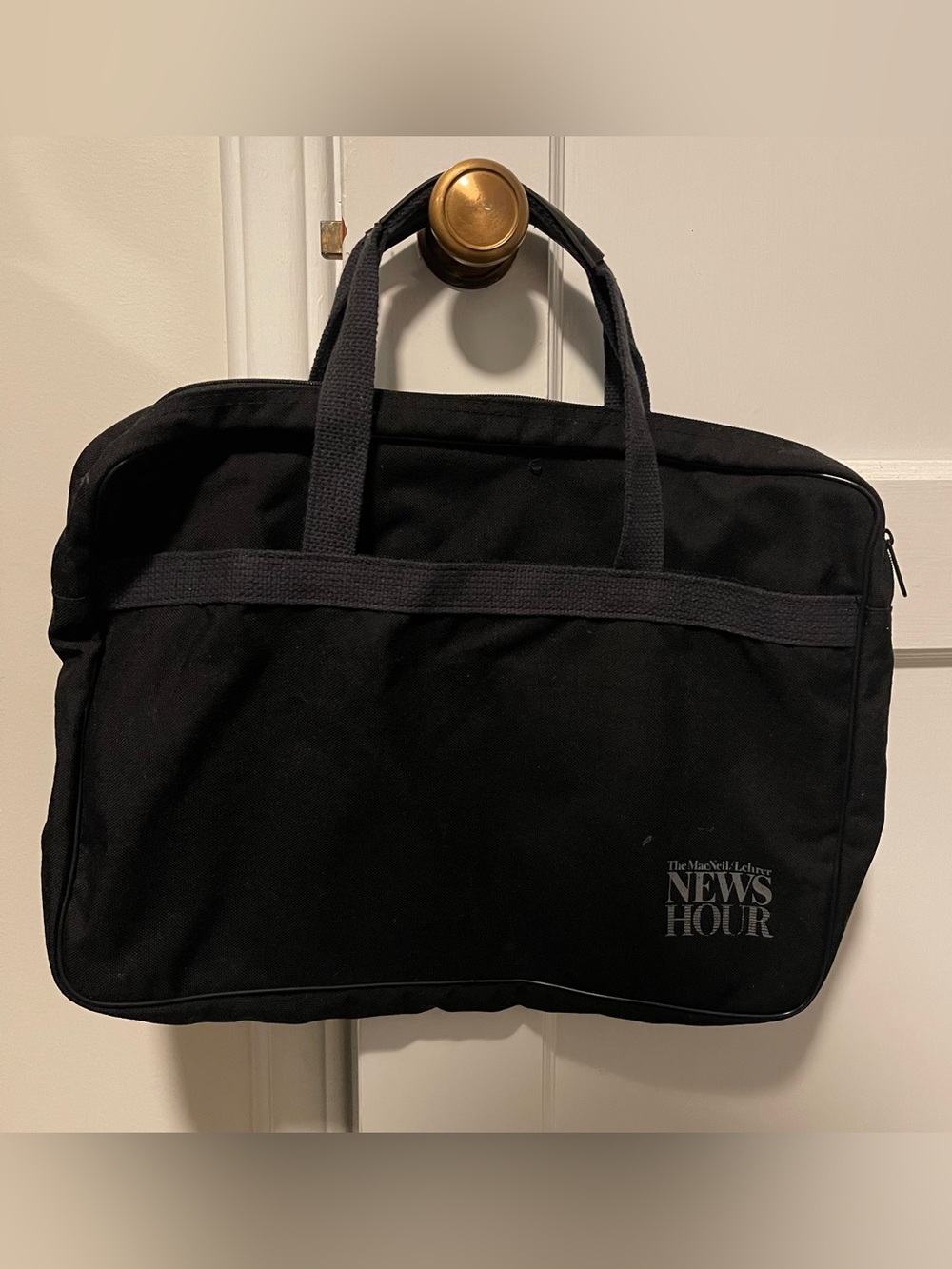Black tote messenger bag "The MacNeil/Lehrer NEWS HOUR" logo canvas lightweight